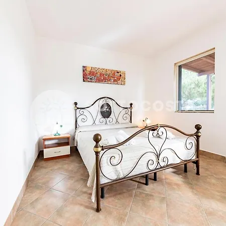 Zeus Villa