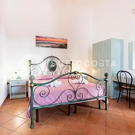 Zeus Villa